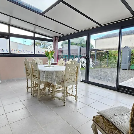 Maison Confortable Avec Veranda Et Jardin, 4 Pers, Animaux Sur Demande - Fr-1-476-88 * La Faute-sur-Mer
