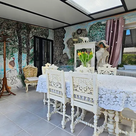 Maison Confortable Avec Veranda Et Jardin, 4 Pers, Animaux Sur Demande - Fr-1-476-88 Holiday home