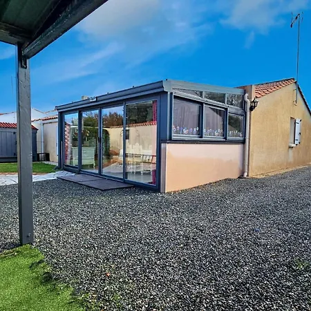 Maison Confortable Avec Veranda Et Jardin, 4 Pers, Animaux Sur Demande - Fr-1-476-88 Holiday home *