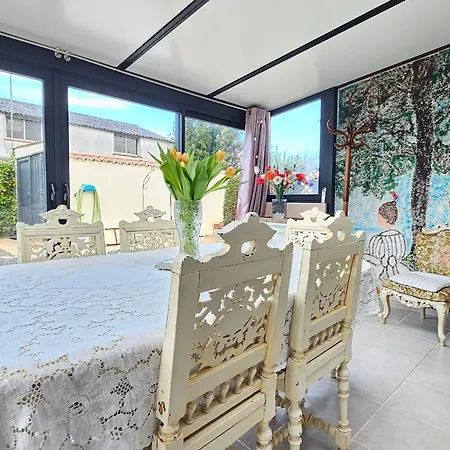 Maison Confortable Avec Veranda Et Jardin, 4 Pers, Animaux Sur Demande - Fr-1-476-88 Holiday home La Faute-sur-Mer