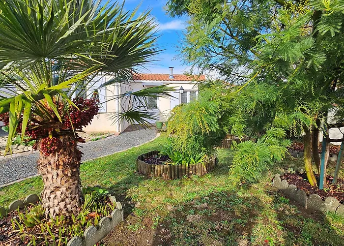 בית נופש Maison Confortable Avec Veranda Et Jardin, 4 Pers, Animaux Sur Demande - Fr-1-476-88 *